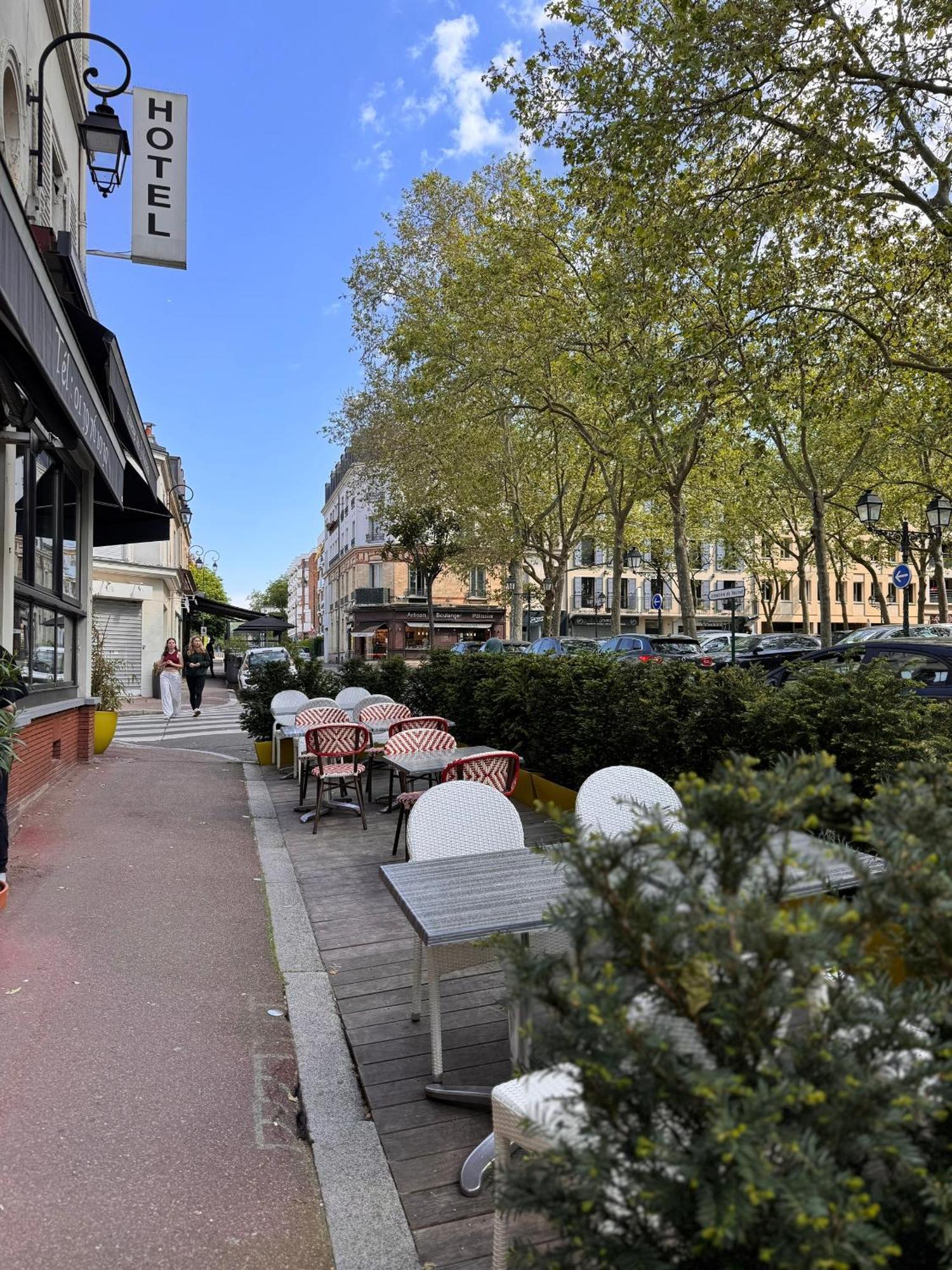 Hotel Paris Vesinet- Logis Hotel Restaurant Le Vesinet Luaran gambar